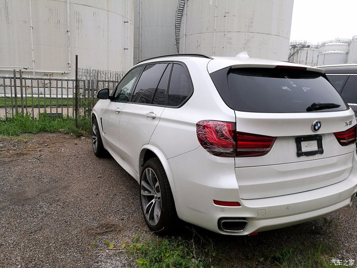 礼物居然迟到了2年,成都小伙提宝马X5