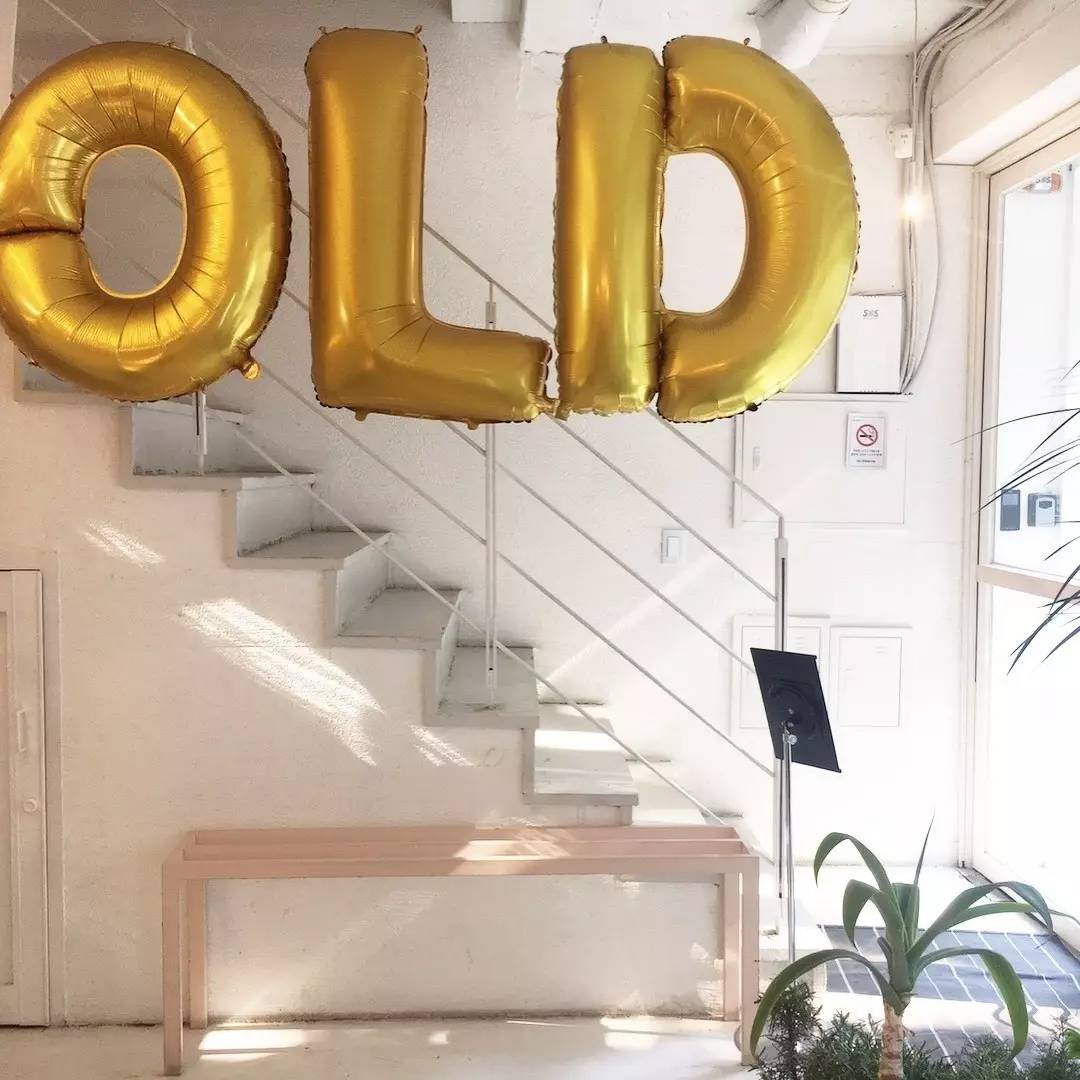 那些爱晒照片的女人,韩国好看的咖啡馆拍照