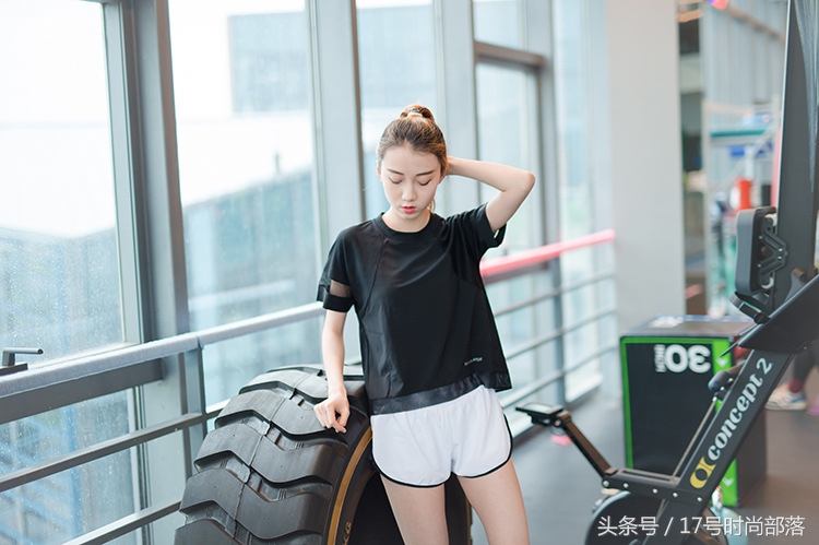 瑜伽健身运动背心女最新款,瑜伽背心女美背透气速干