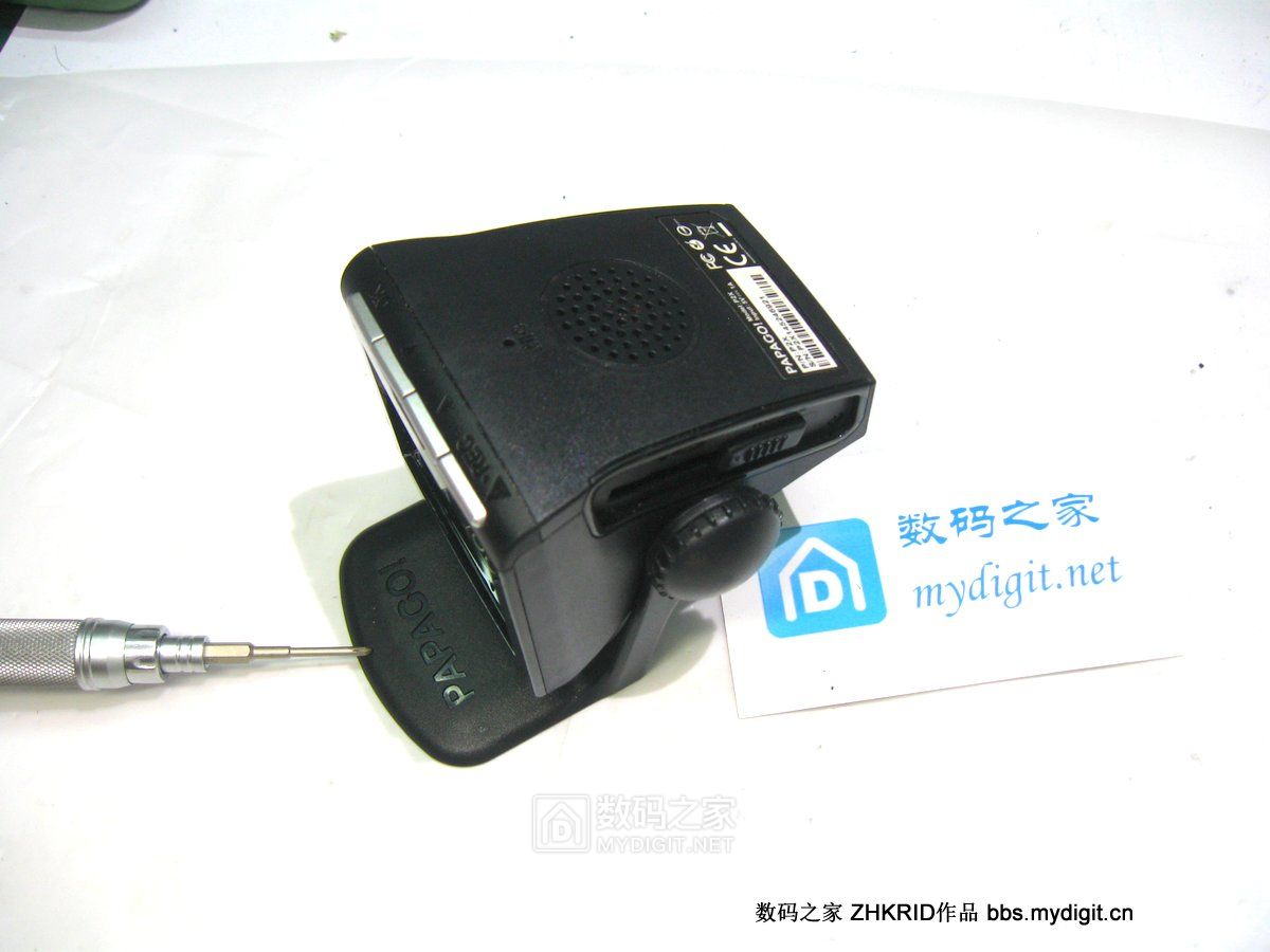 拆解趴趴狗隐藏式行车记录仪,行车记录仪拆解解析