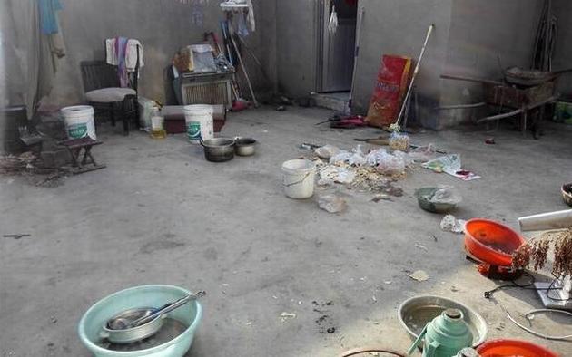 北方婆婆太邋遢,老婆婆太邋遢家里脏乱