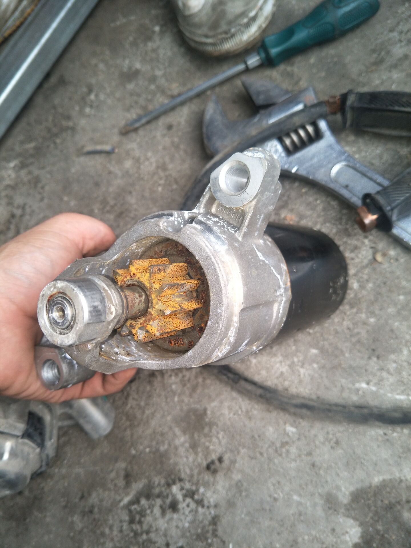 13年奥迪有时打不着火没有故障,奥迪2.5v6发动机通病