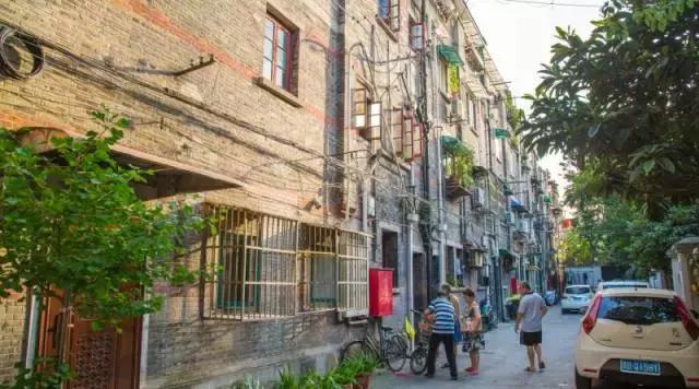 高温下的上海城市,上海40度以上高温