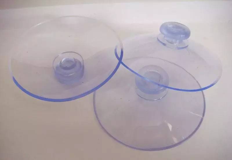 舍不得在墙上打钉看过来，教你怎么打钉不留痕！