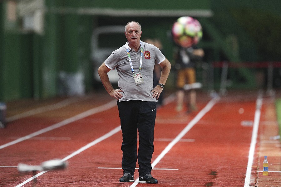 广州恒大同城德比,广州恒大0:4爆冷不敌保级球队