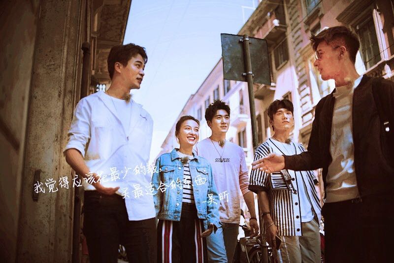 吴昕唐嫣赵丽颖,赵丽颖吴昕同框