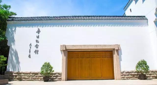 高温下的上海城市,上海40度以上高温