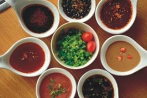 火锅自助蘸料需要自己调吗,吃火锅自己调麻酱