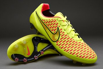 介绍足球鞋的视频,足球鞋怎样才算好球鞋