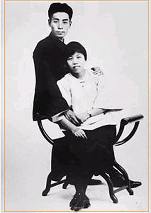 周总理16岁时写的半部武侠小说《巾帼英雄》到底在说什么