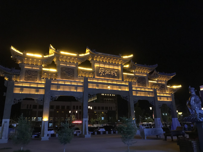 感受大西北的异域风情环疆游结束,南北疆深度游北疆进入南疆