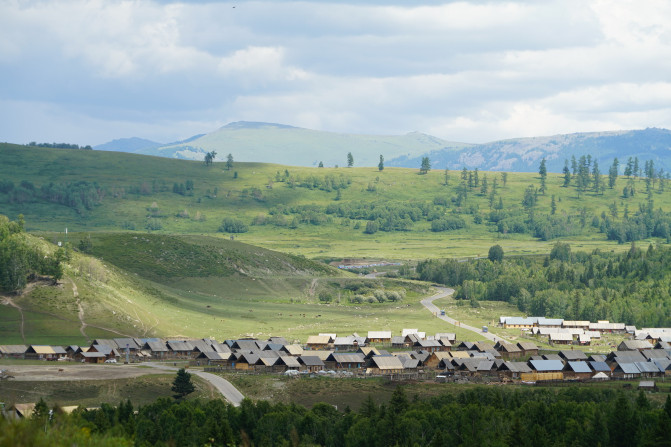 感受大西北的异域风情环疆游结束,南北疆深度游北疆进入南疆