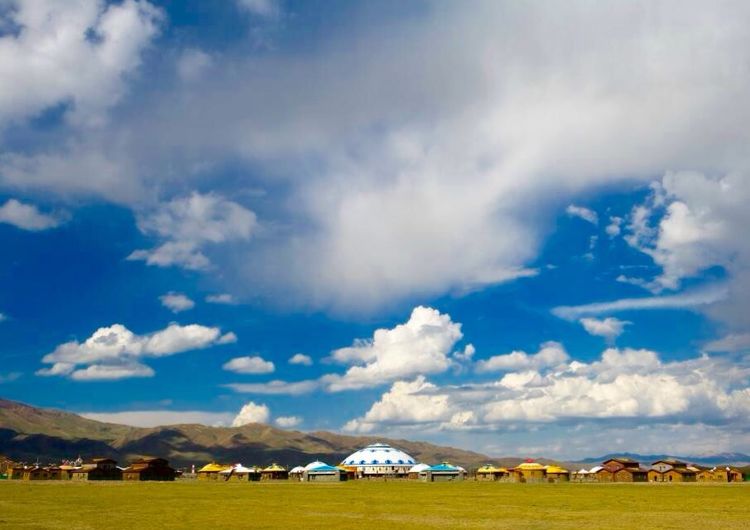 巴音布鲁克河流叫什么名字,巴音布鲁克通天河