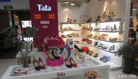 百货商场的一楼，是与世隔绝的时尚炼狱，你见到的都是这样！