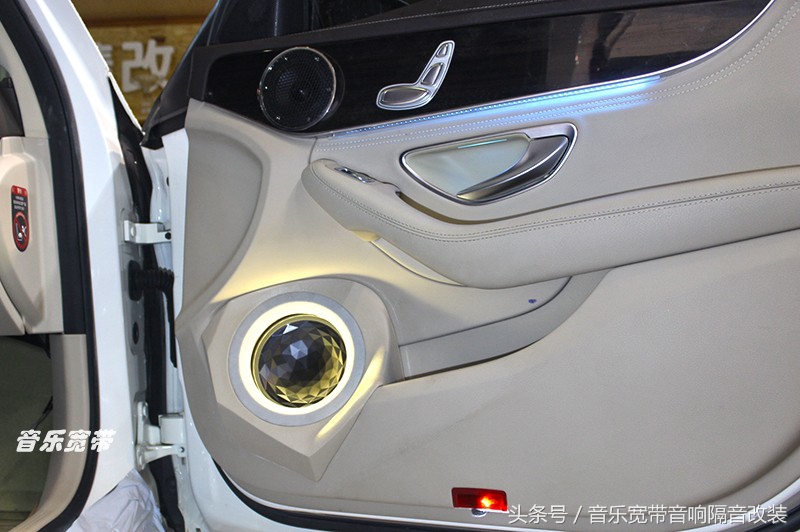 新款奔驰c级改装包围套件,2022奔驰c级音响改装方案