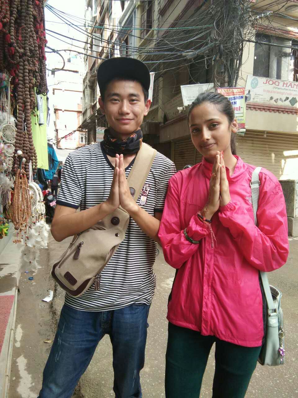 世界这么大歌曲原唱,世界这么大我们一起去看看