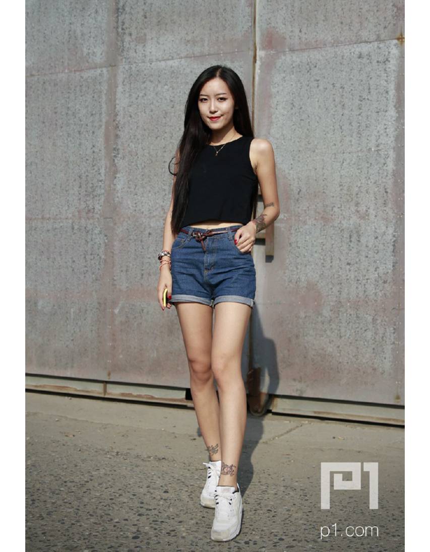 有这样一群摄影师，他们在街头用相机记录了成都人的时尚进化