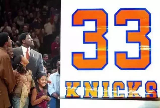 詹姆斯各数据碾压乔丹,说詹姆斯是大猩猩的主播是谁