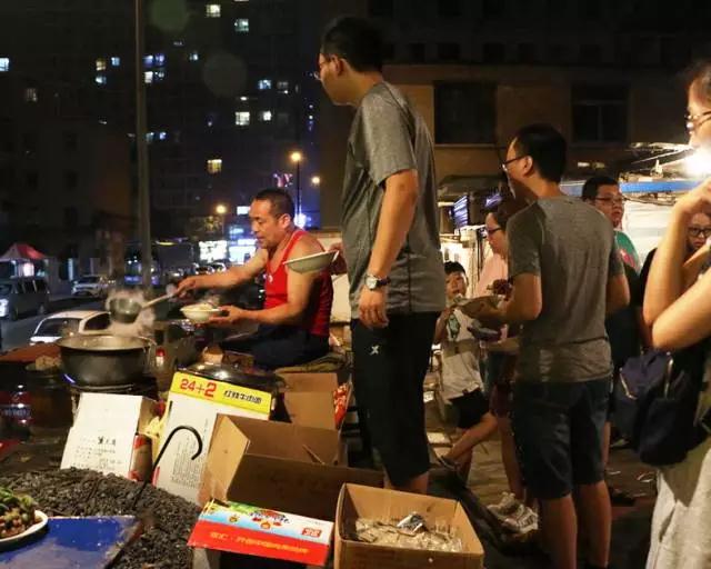 你们只道我做方便面走红,却不知我百万资产后的心酸