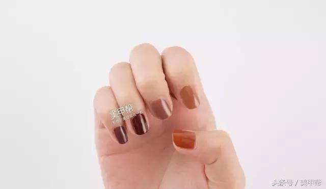 真人美甲款式视频,真实试色美甲