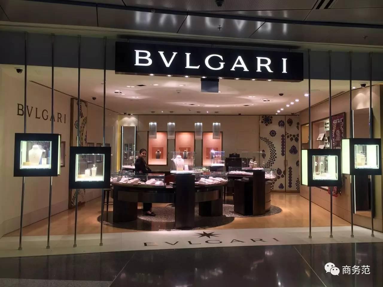 这个免税店大牌彩妆65折，手表买一送一，我可能逛了假机场