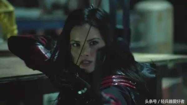 “*博兰**之牙到铁血战士”现代弓箭们的电影传奇