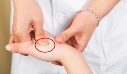 儿童推拿的手法注意事项,儿童推拿的基本手法操作