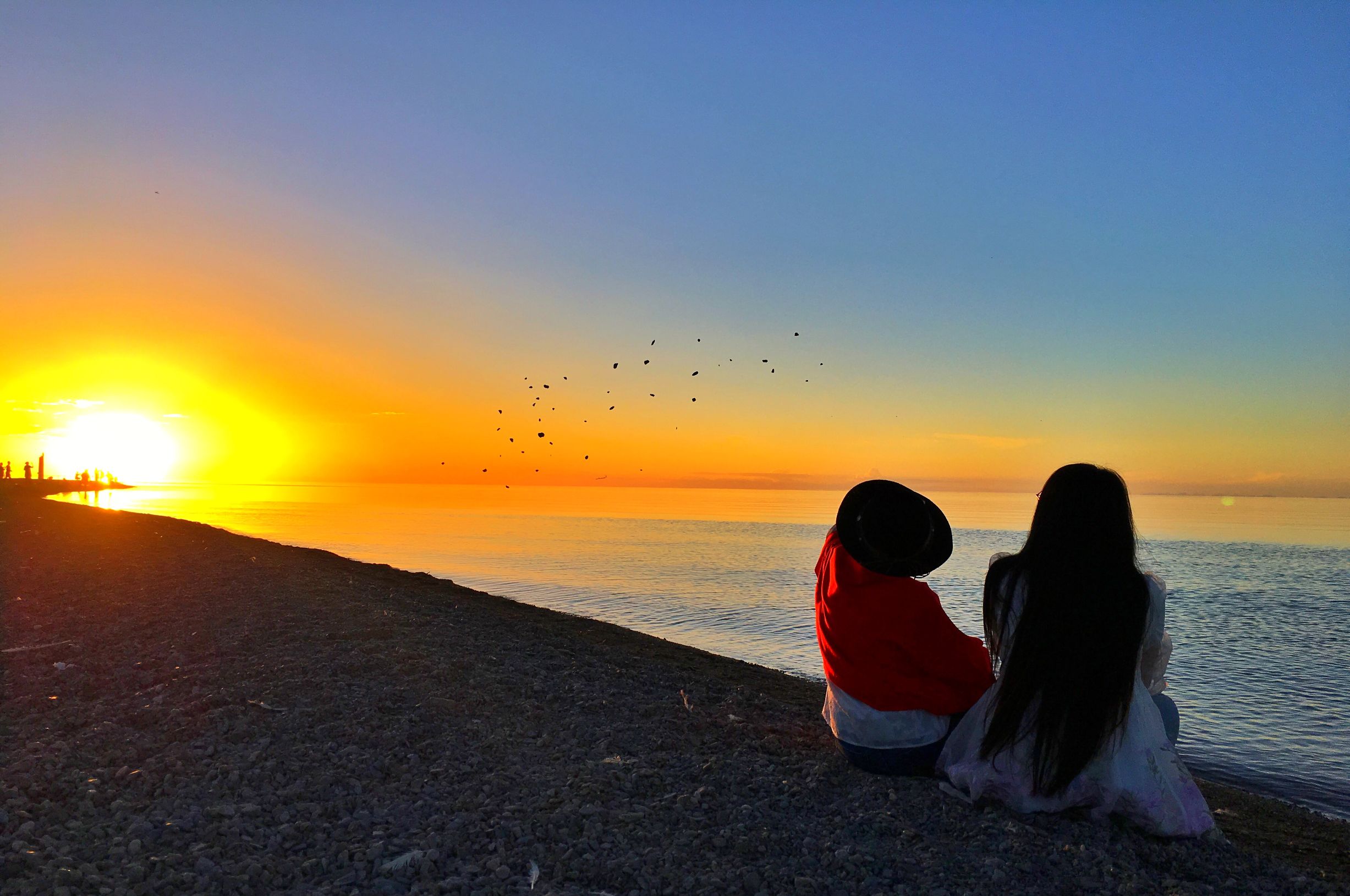 清晨的青海湖美景,静谧的青海湖
