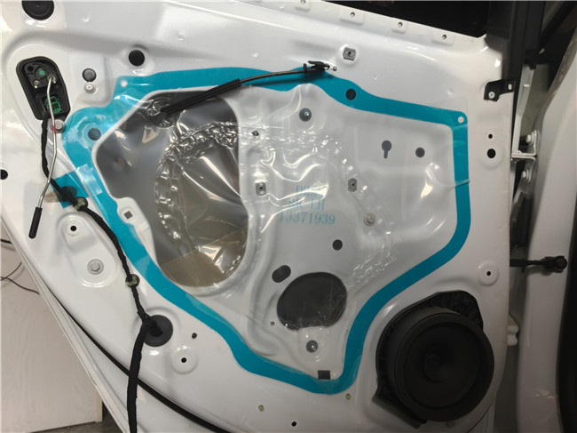 雪佛兰科鲁兹汽车音响改装家用,雪佛兰科鲁兹09顶配全车喇叭升级