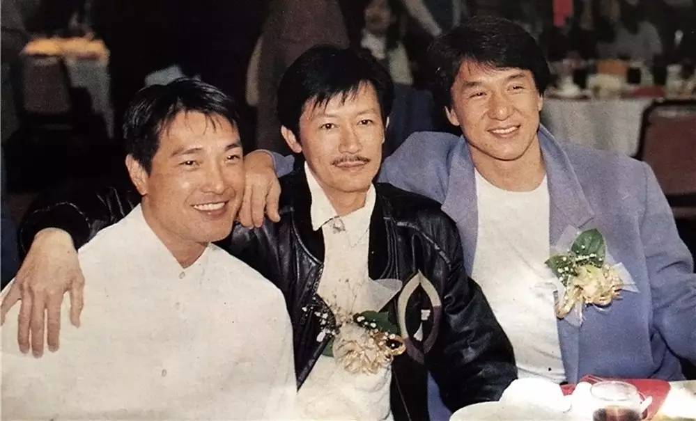 香港最著名的胡须佬，胡子不仅仅是标志，更是风格体现