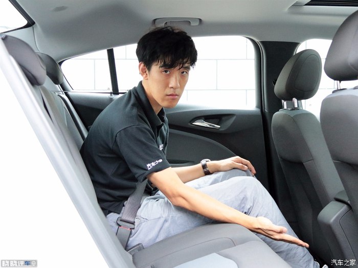 10万以内雪佛兰新款车,10万科鲁兹