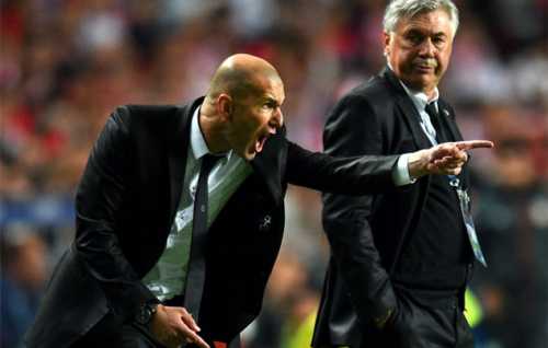 皇家马德里银河战舰2期阵容图,皇家马德里银河战舰打比赛合集