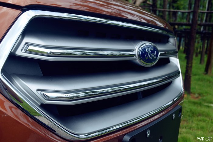 福特翼虎1.6两驱上路实测,新福特翼虎无尽之旅探索冬日秘境