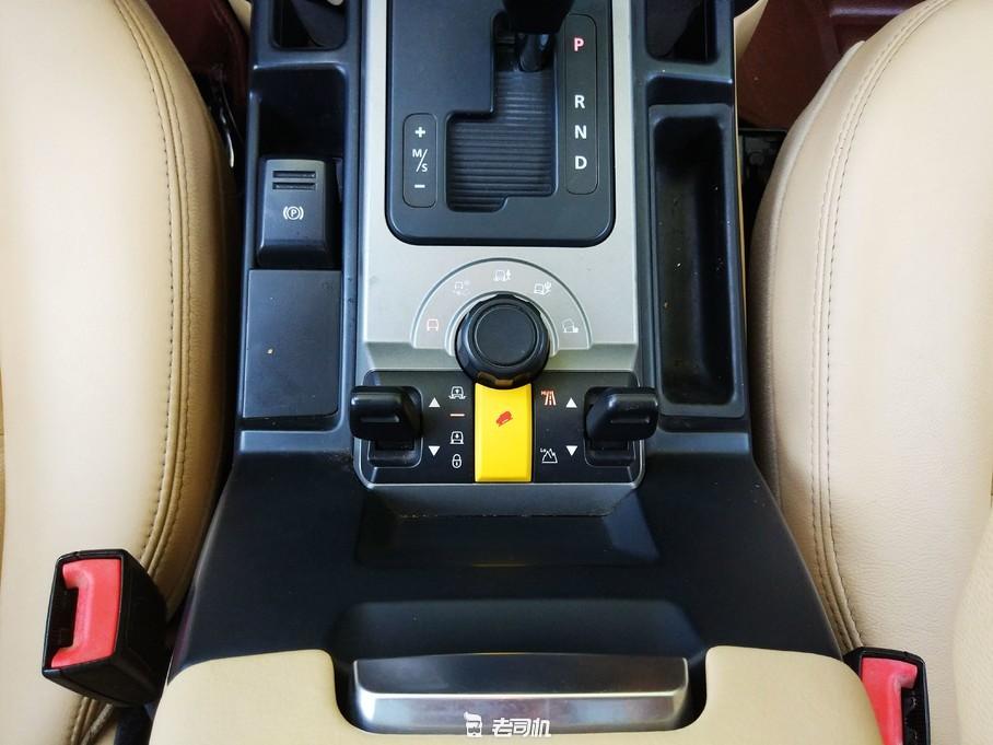 路虎发现3和发现4尾灯一样吗,路虎发现3和发现4外观怎么区分