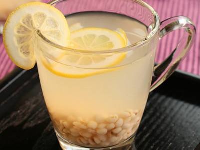 柠檬水超级简单做法,柠檬水的制作方法简单又好喝