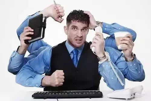 鍋氱毊鍏风殑鍒涗笟蹇冮吀鍙茬画,鐨叿宸ュ巶鍙戝睍