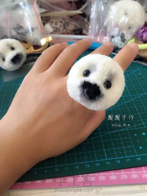 用小皮筋做戒指的小教程,做简单又漂亮的蝴蝶结戒指