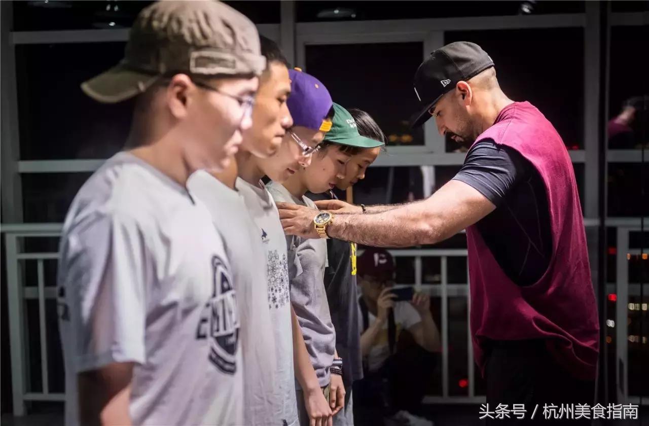 刷我滴卡！密码是171819