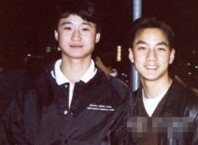 属鸡的人晚年生活怎样,属鸡的人生几月好