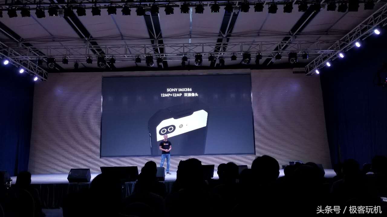 最牛三防旗舰啥样？战狼2手机的续作AGMX2给你答案