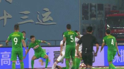 国安对权健比赛手球,天津泰达权健4-0北京国安