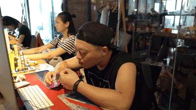 这两个网红,把我搞得又酸又麻