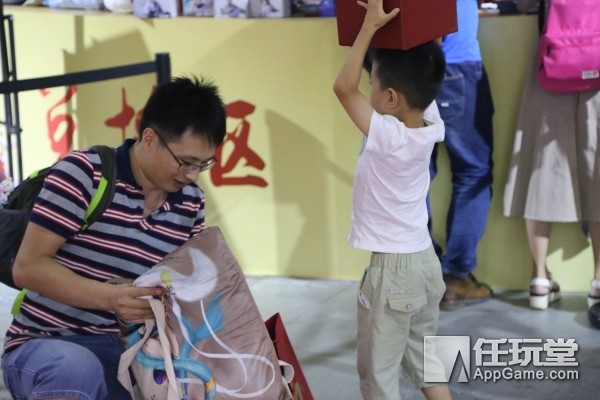 我和这些《大话西游》玩家之间的快乐,相差了十五年的距离