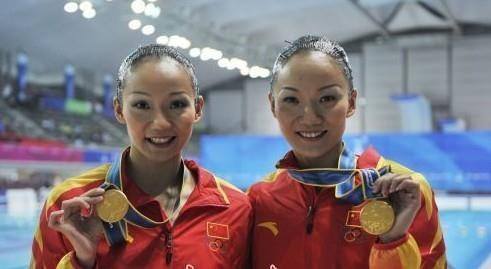 中国双胞胎花样游泳冠军,双胞胎冠军