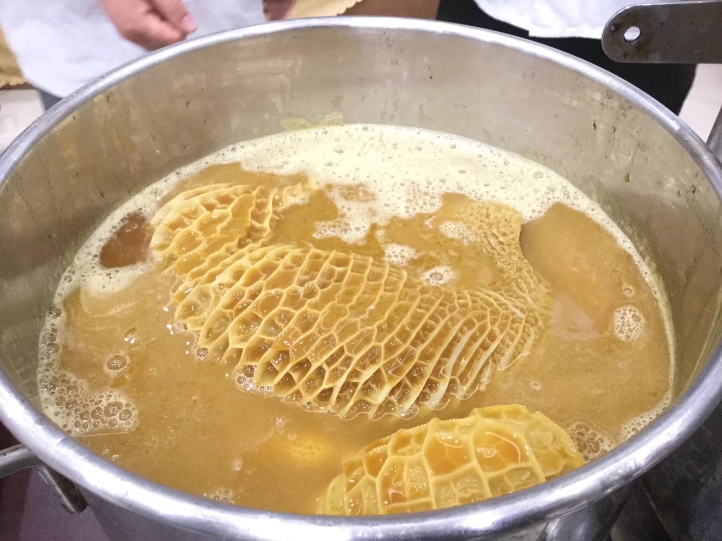 师父几十年卤水配方,卤师傅的卤水卤过菜怎么加调料