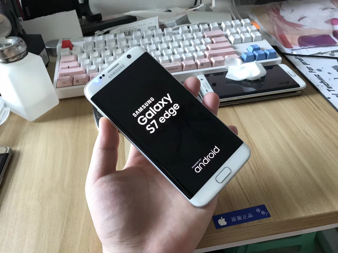 二手三星s7edge多少元,三星s7edge金色真机图