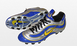 耐克刺客对标阿迪什么系列,耐克刺客系列历史