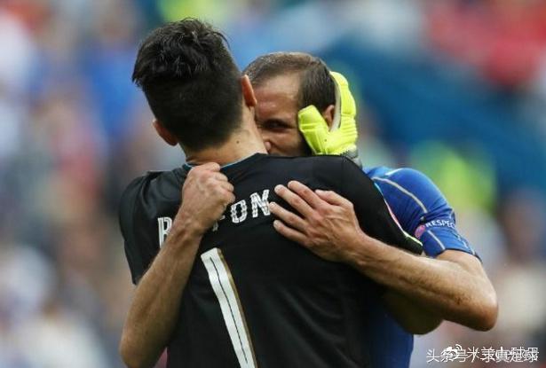 意大利布冯千场里程碑,布冯意甲最新比赛视频