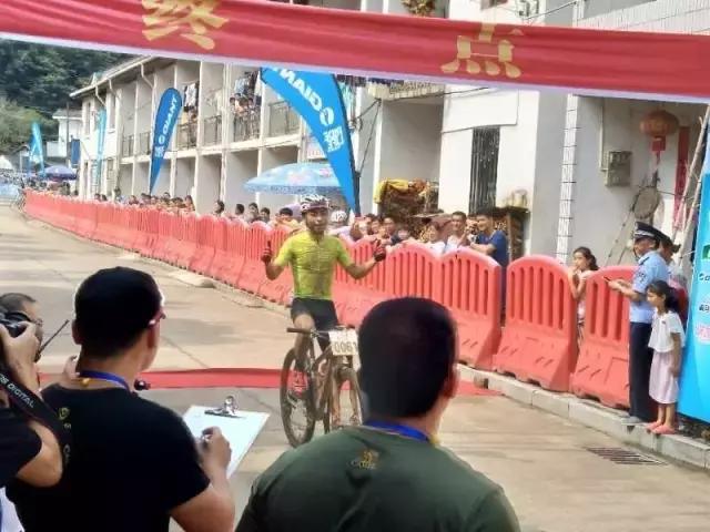 2024婺源古驿道越野挑战赛,江西婺源百里古道越野挑战赛开赛