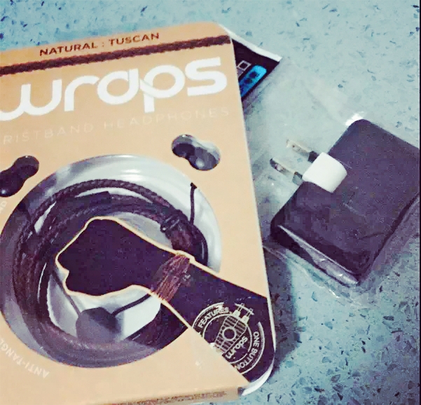 既是手链又是充电线,既是手链又是手镯